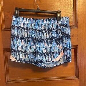 Lilly Pulitzer Sailboat Print Blue Shorts